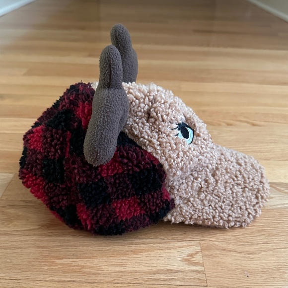 Holiday Time Reindeer Doe Sherpa Hat Christmas Cap - Picture 3 of 16